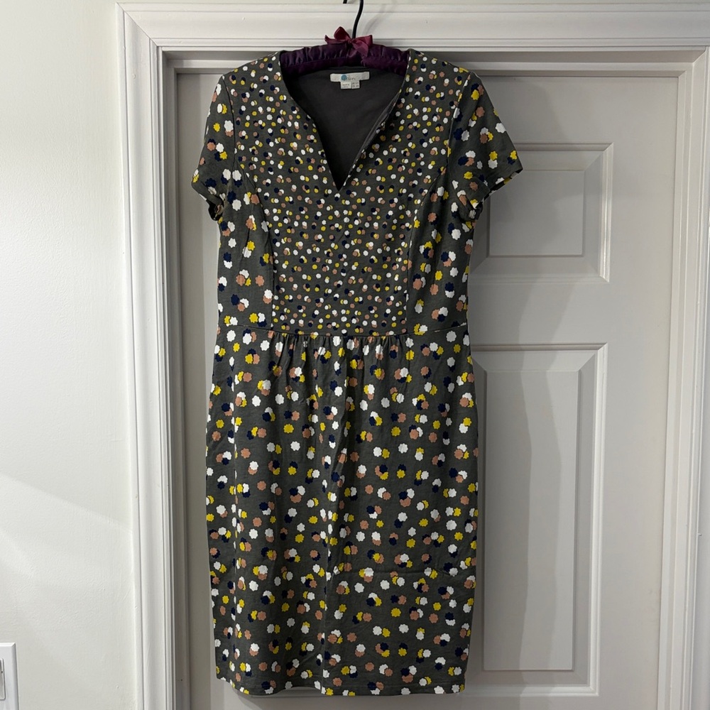 Boden Gray Dress with Yellow, Pink, White & Brown Dot Floral Print